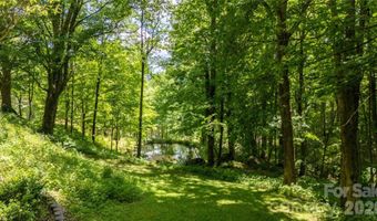 8 Westward Way, Bakersville, NC 28705