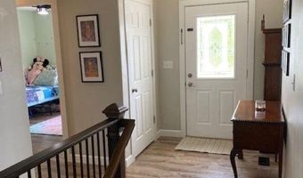 208 Broadmore Cir, Angola, IN 46703