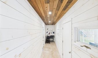 30 Alvin St, Warwick, RI 02886