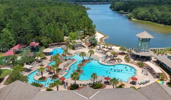 302 Castaway Dr, Bluffton, SC 29910