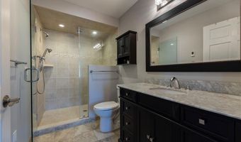 14 Clinton Ave 3, Jamestown, RI 02835