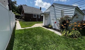 15854 Englewood Ave, Allen Park, MI 48101