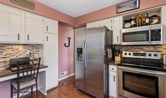 6118 132nd St W, Apple Valley, MN 55124