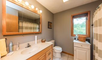 3490 Coffee Landing Rd, Adamsville, TN 38310
