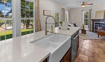 330 Alby St, Alton, IL 62002