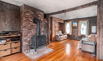 385 Ten Rod Rd, North Kingstown, RI 02852