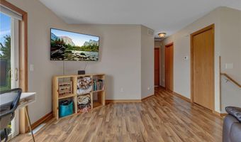 409 Highlands Dr, Albany, MN 56307
