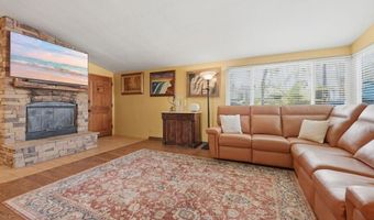 311 Eaton St, Oceanside, CA 92054