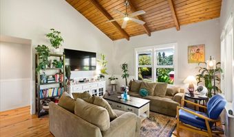 40 Hohani Pl, Haiku, HI 96708