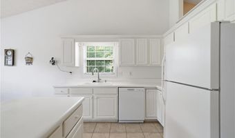 4168 Mcever Park Dr, Acworth, GA 30101