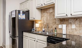 11834 Parkview Ct #D, Baton Rouge, LA 70816