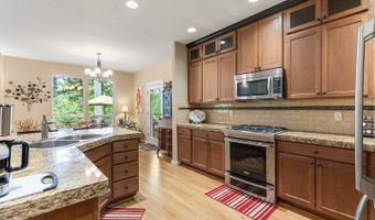 13899 TRAVELER Rd, Oregon City, OR 97045