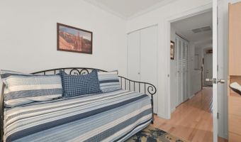 4 DUDLEY Ct, Bethesda, MD 20814