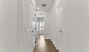 5701 11TH St N 2, Arlington, VA 22205