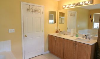 14 RIVERSIDE Rd, Dover, DE 19904