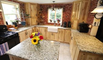 21 Rice Farm Ln, Brownington, VT 05860