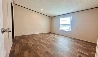 232 S Oak St, Austin, IN 47102