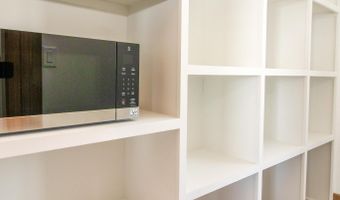 325 S Lakeview Way, Ashland, NE 68003