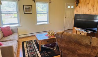 206 W Cobble Hill Rd, Barre, VT 05641