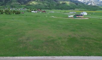 100 STRAWBERRY CREEK PRIVATE Rd, Bedford, WY 83112