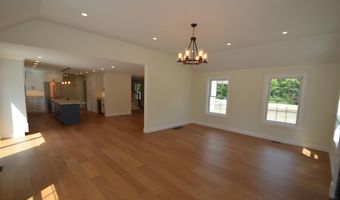 40 Tirrell Hill Rd, Bedford, NH 03110