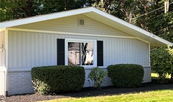 6429 Amherst Cir, Ashtabula, OH 44004