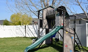 4213 Barton Ln, Ammon, ID 83406