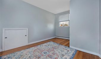 15 Bingham Pl, Amityville, NY 11701