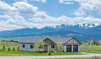 185 COLUMBINE St, Alpine, WY 83128