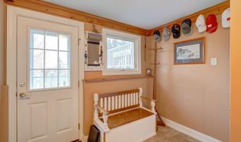 7422 Loy Rd, Arena, WI 53503