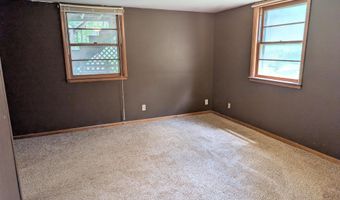 202 North Ln, Albert Lea, MN 56007