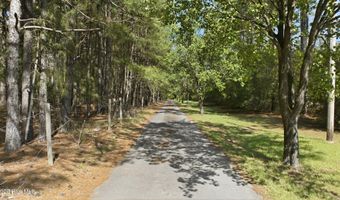 478 Rattlesnake Trl, Aberdeen, NC 28315