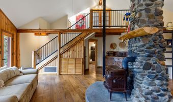63220 Johnson Rd, Bend, OR 97703