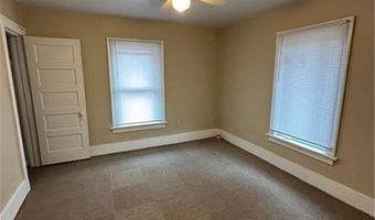 2014 E Oakland Ave, Austin, MN 55912