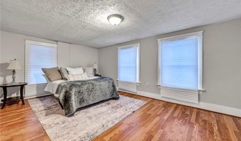 960 Whittier Ave, Akron, OH 44320