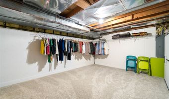 6235 US Highway 69, Ames, IA 50010