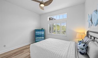 949 ALLEGRO Ln, Apollo Beach, FL 33572