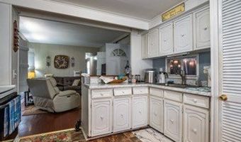 352 Coles Point Rd, Batesville, MS 38606