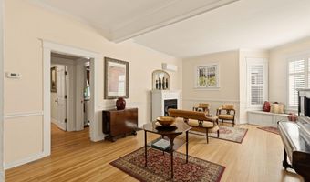 412 11th St NW, Albuquerque, NM 87102