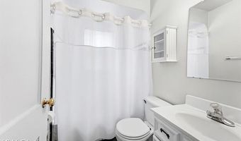 7686 Winona Ave, Allen Park, MI 48101