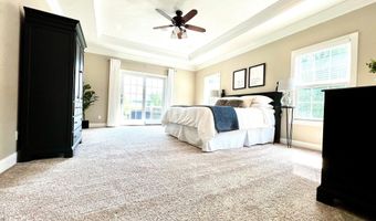 922 Meadowlake Ct, Bedford, IN 47421