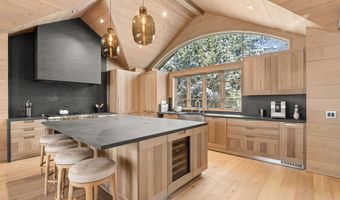 821 E Cooper Ave, Aspen, CO 81611