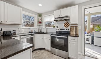 316 King St, Bristol, CT 06010