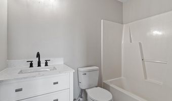 413 E Williams St, Angier, NC 27501