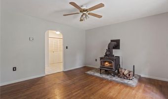 100 Stony Ln, Exeter, RI 02882