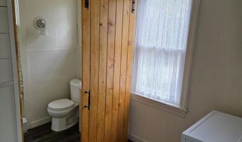 29 Princeton St, Bangor, ME 04401