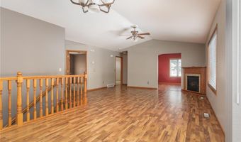 723 Amanda Ln, Alexandria, MN 56308