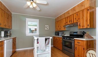 54 N Montana Ave, Absarokee, MT 59001