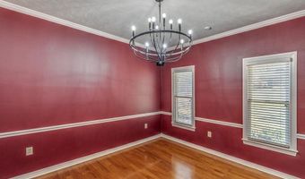 560 Dixton Dr, Brandon, MS 39047