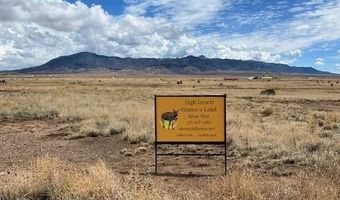 221 Shadow Mountain Rd, Carrizozo, NM 88301